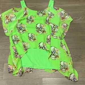 Green Skull Print Women's Cold Shoulder Top